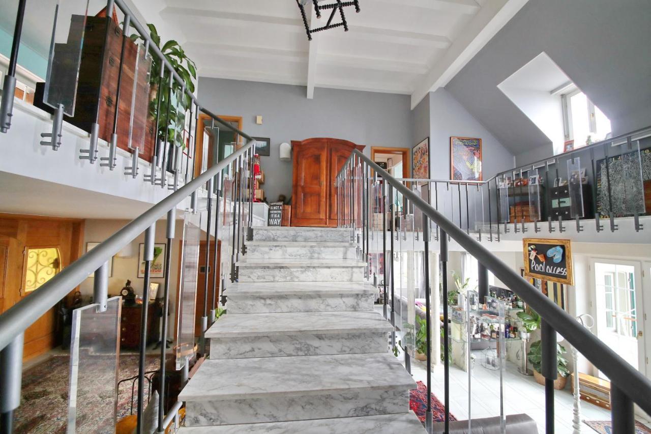 Corseaux Beach Rooms-Riviera Beach Apartments เวอเวย์ ภายนอก รูปภาพ