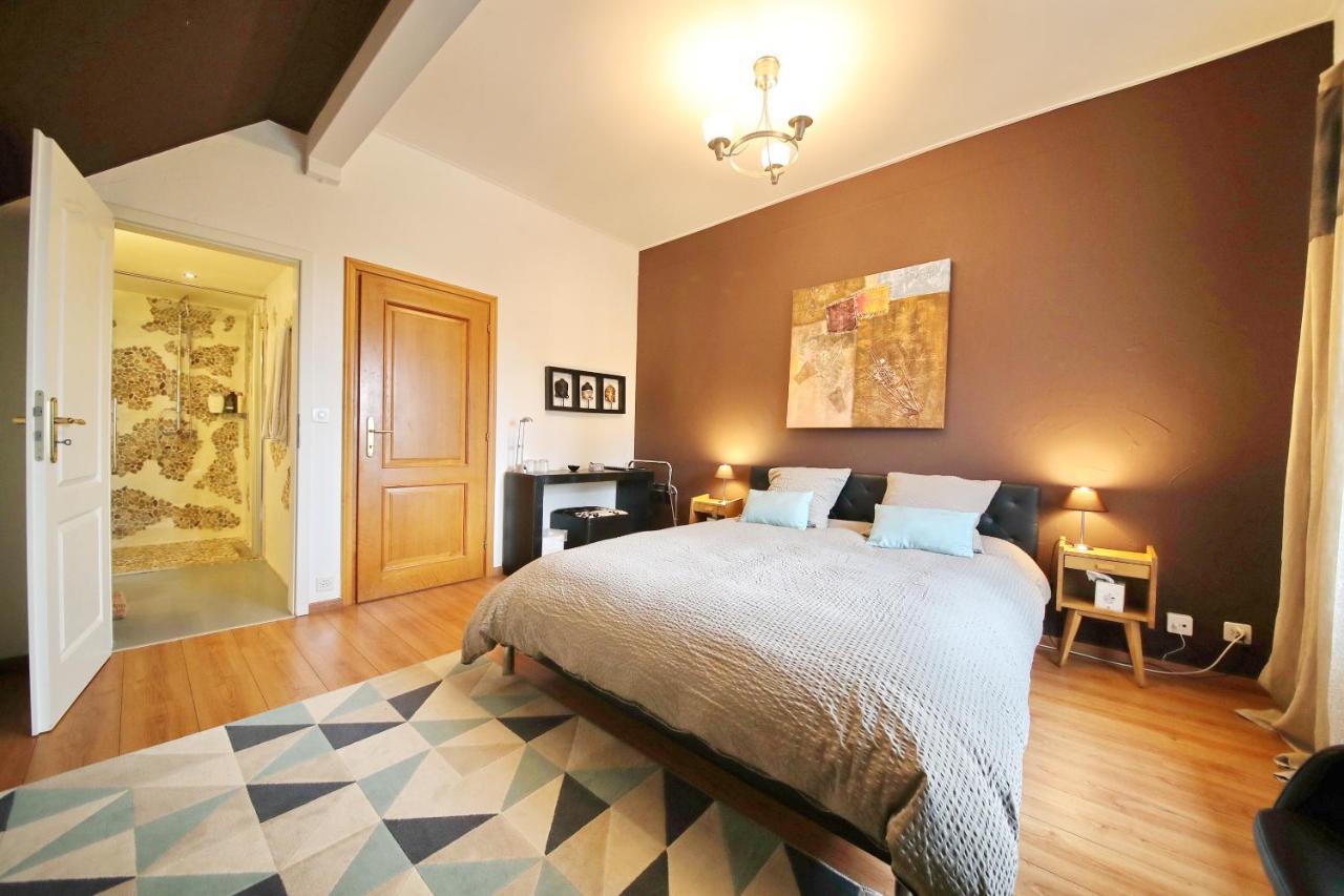 Corseaux Beach Rooms-Riviera Beach Apartments เวอเวย์ ภายนอก รูปภาพ