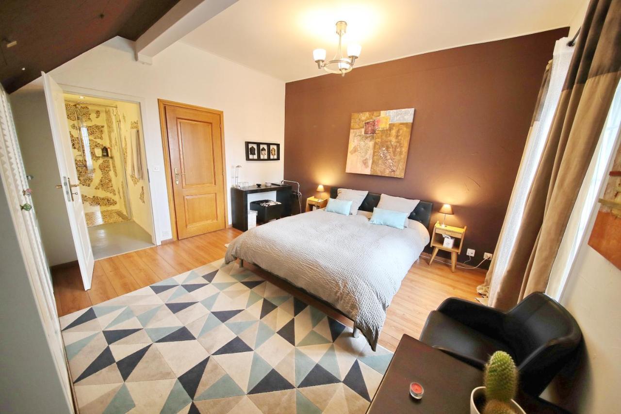 Corseaux Beach Rooms-Riviera Beach Apartments เวอเวย์ ภายนอก รูปภาพ